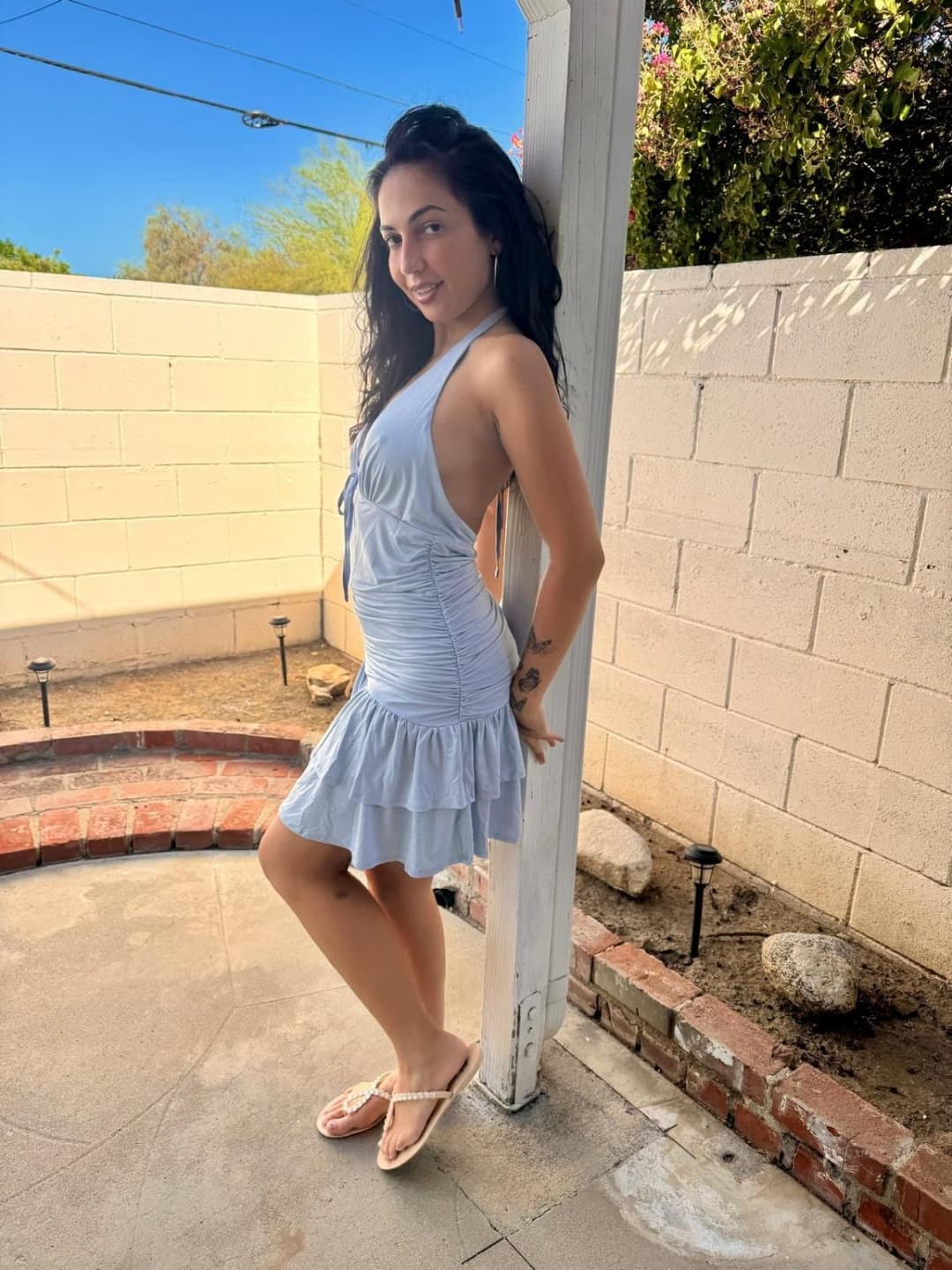 Pretty CA collage girl