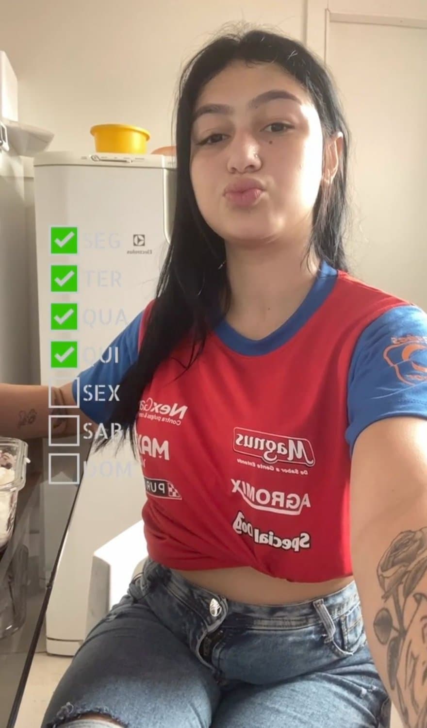 Novinha do colegio caiu na net TUD0 N4 B10