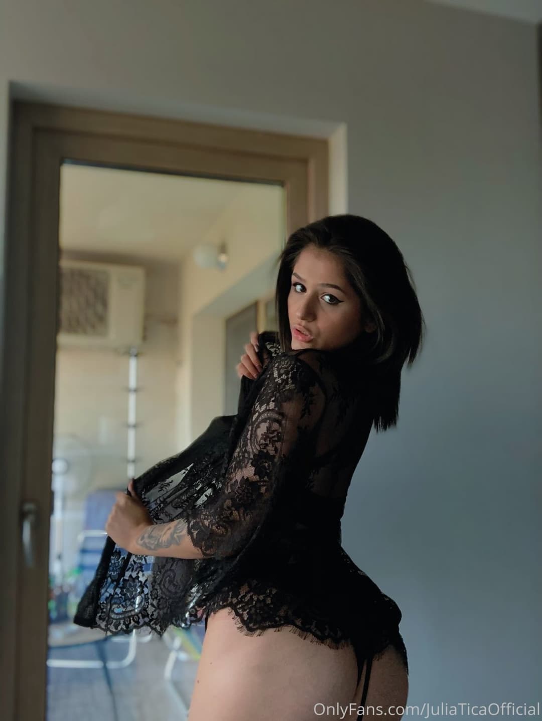 Most incredible knockers on this girl, no introduction needed - ſ┴