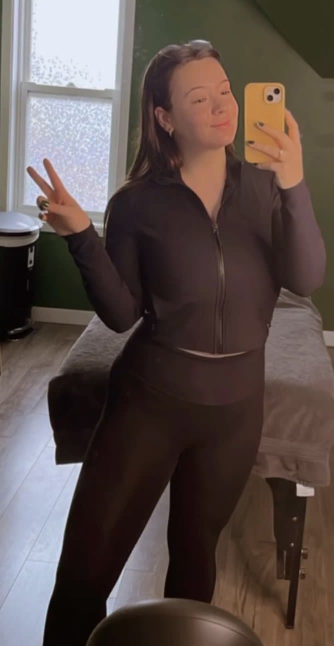 Bully this sluts bitch brother on discord: johnnytesties519   Really bully him meaner the better