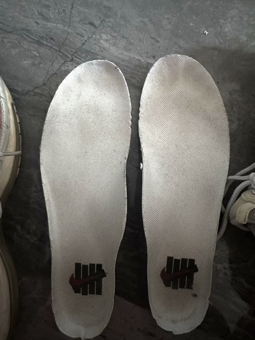 Asian feet / shoes & cum 2