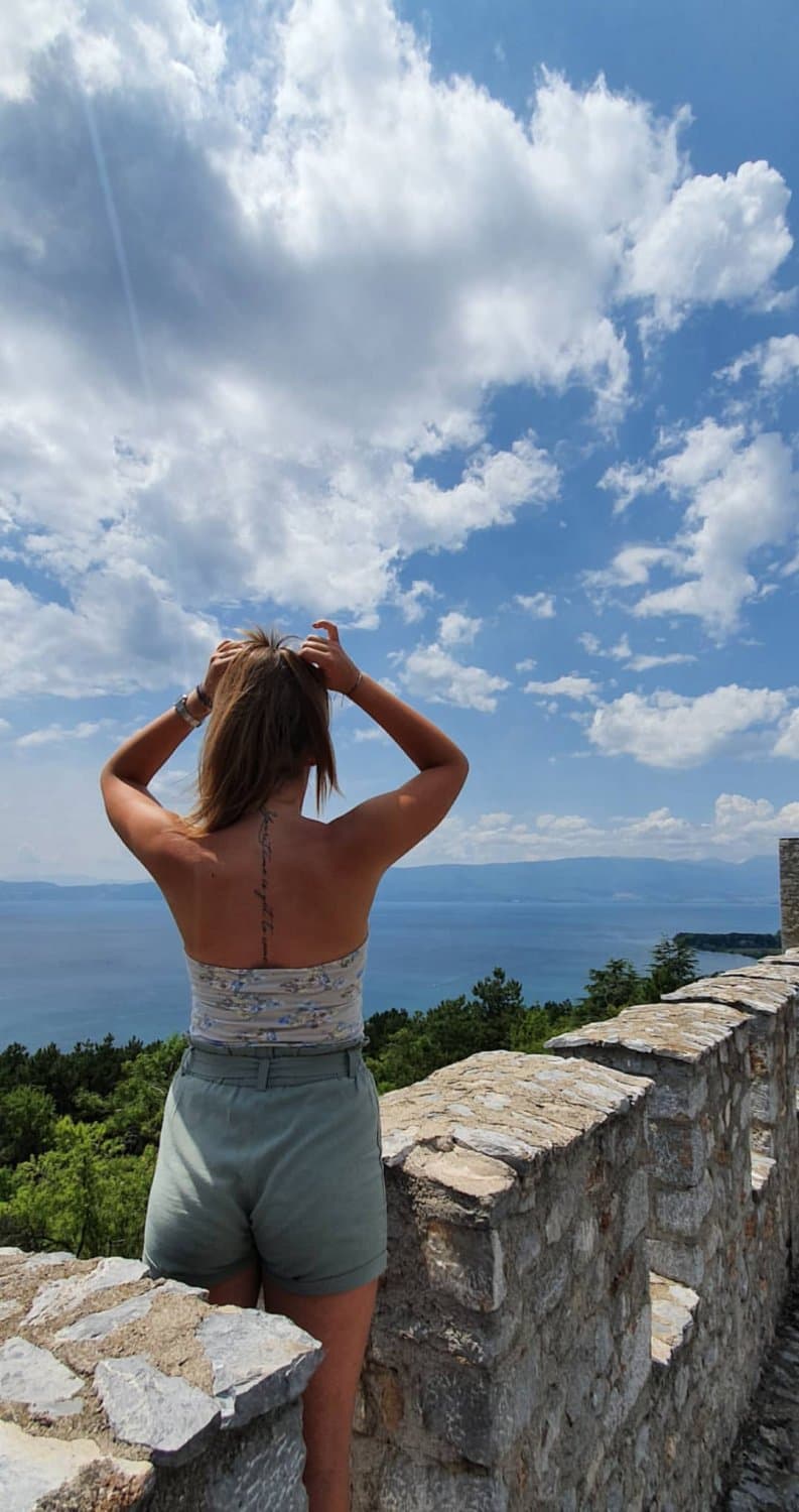 Hot white girlfriend