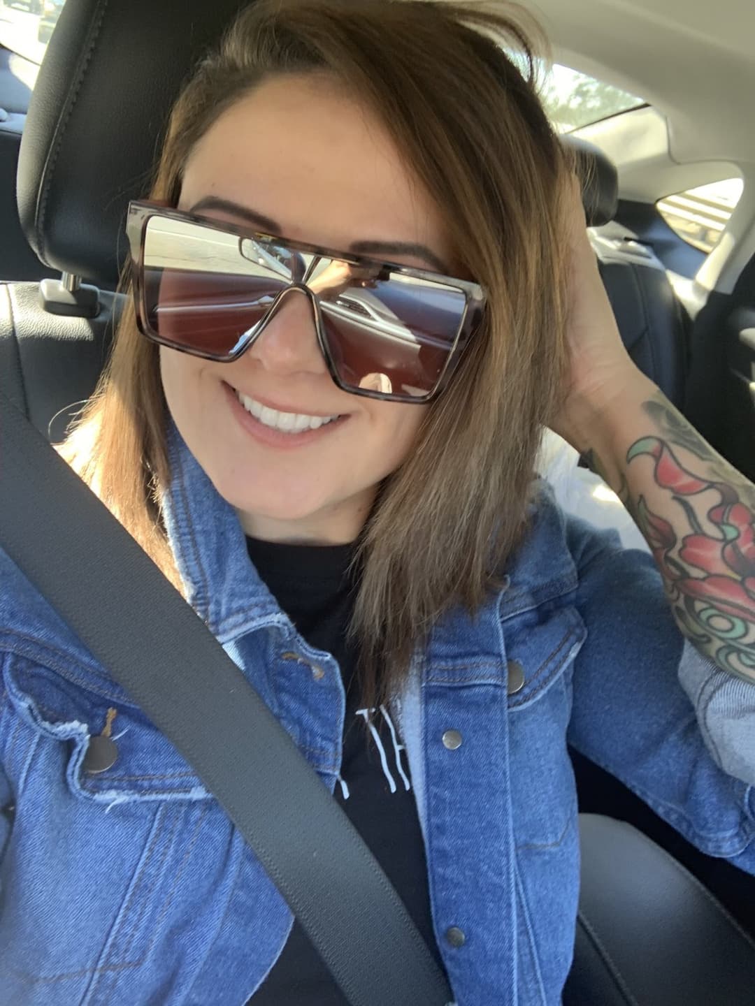 Click to view full size Bryanna leaked model with tattoos spreading lips