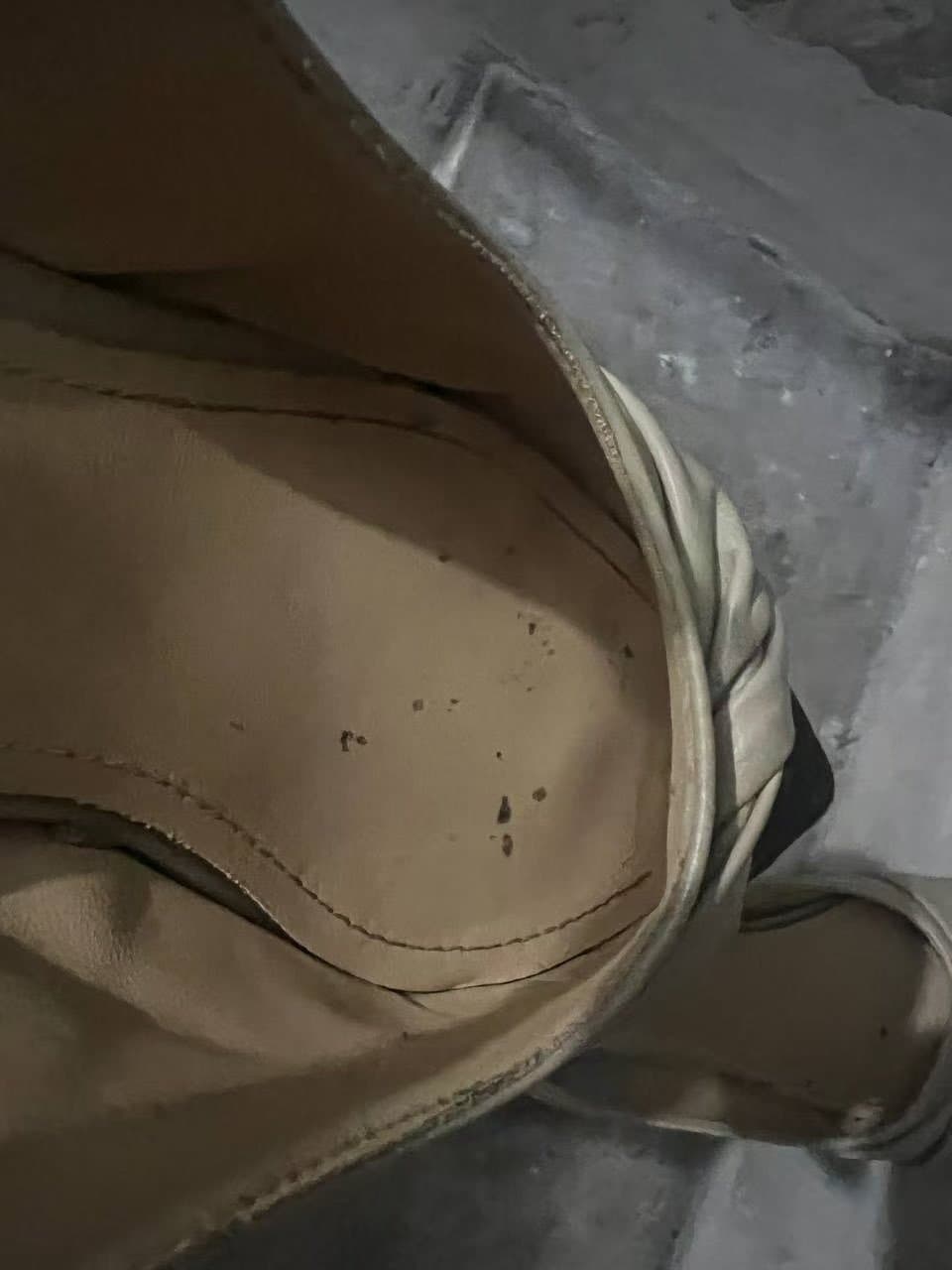 Click to view full size Asian shoes / feet / socks & cum