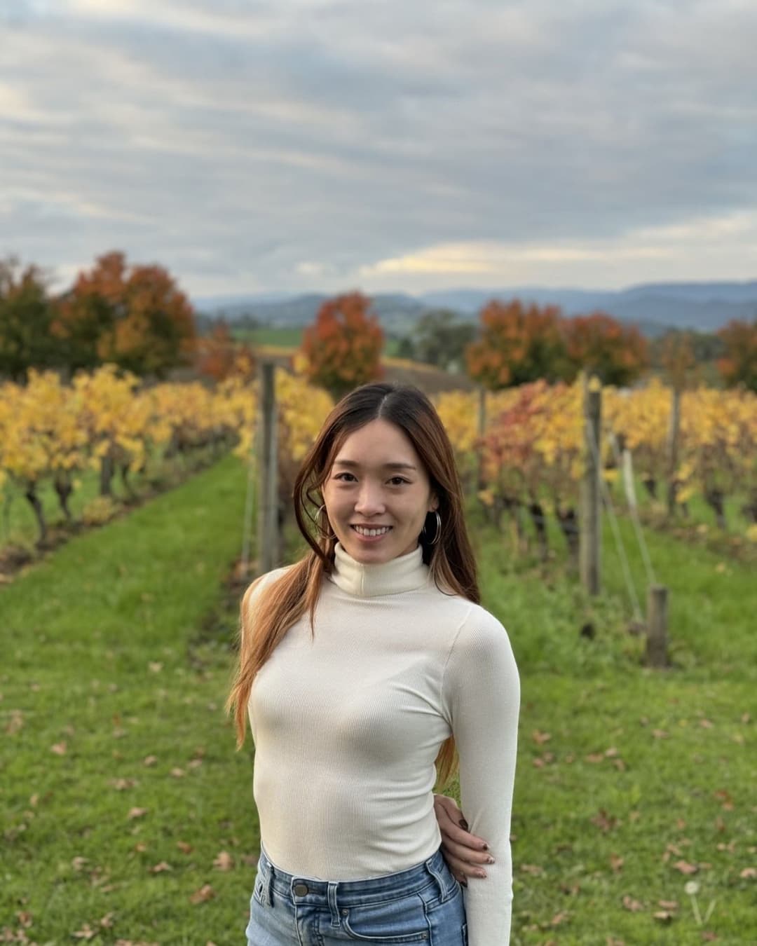 Hot Thai girl filmed herself masturbating