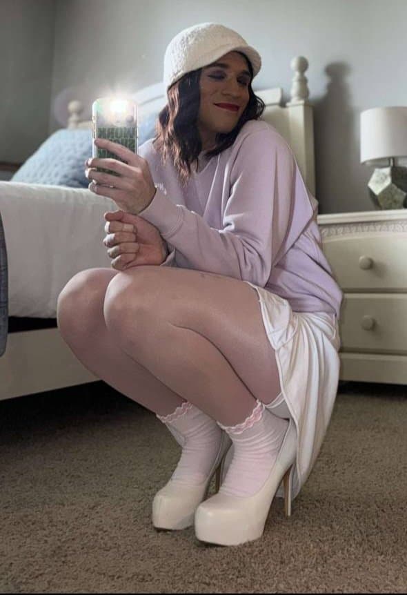 Conner Lonbakone of Rapid city, SD showing off