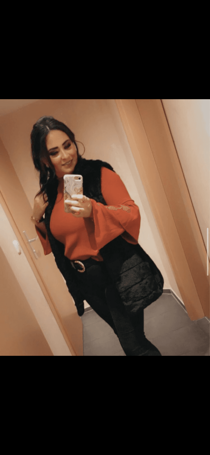 Would you fuck one of these Milfs? (Non-Nude)