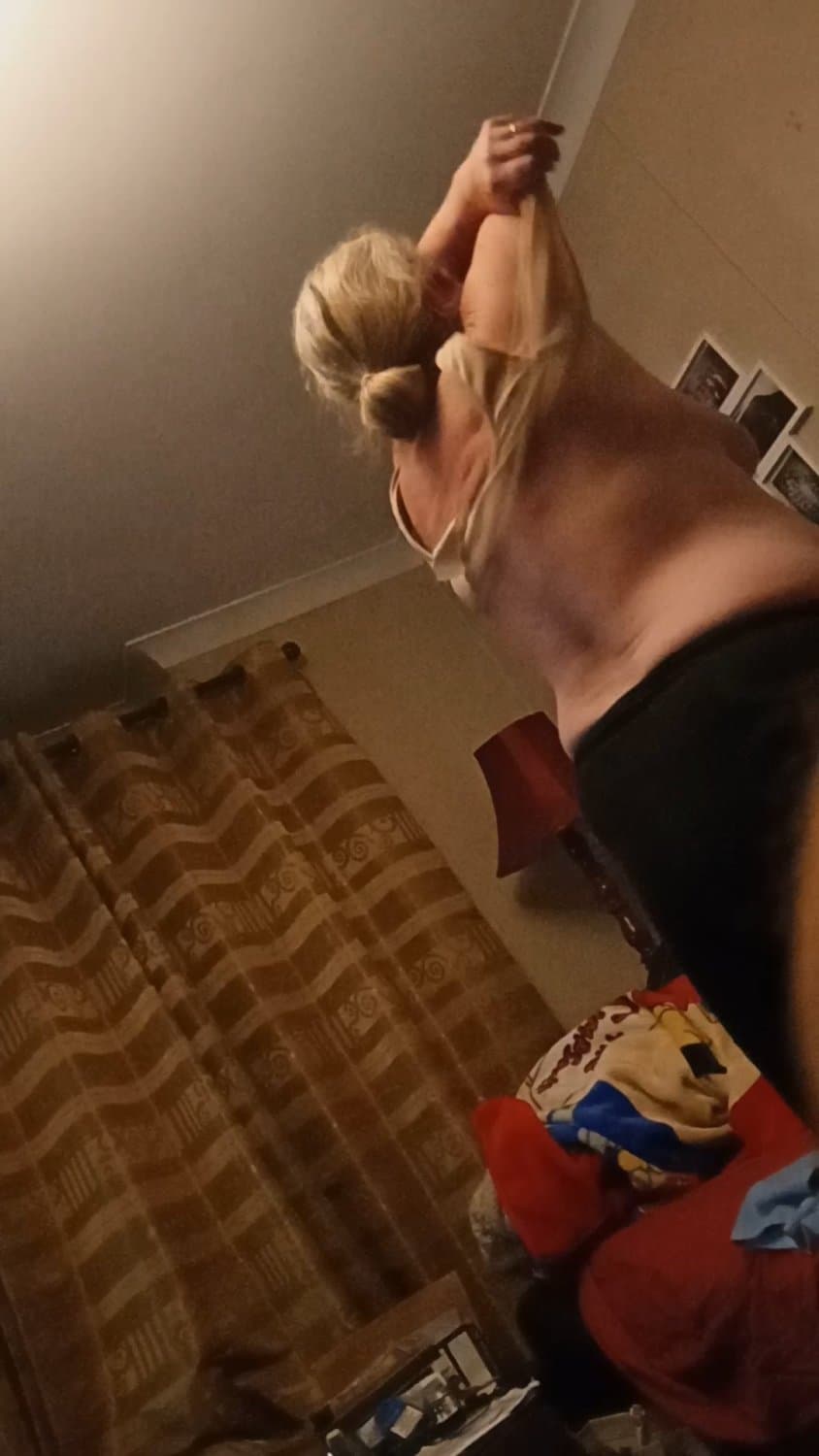 Need cruel Bull to degrade and humiliate and own my Irish mom