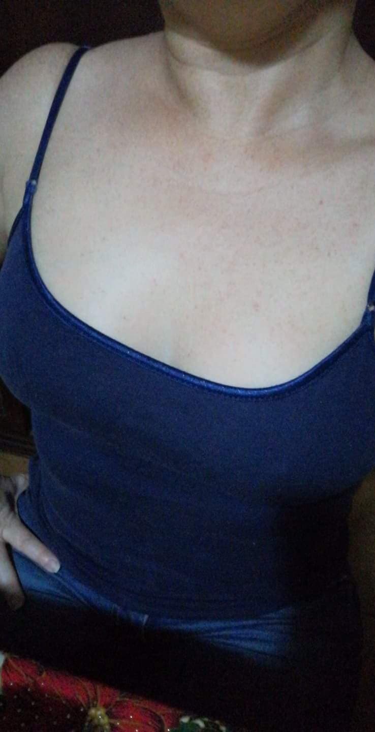 Edith tica de San José Costa Rica