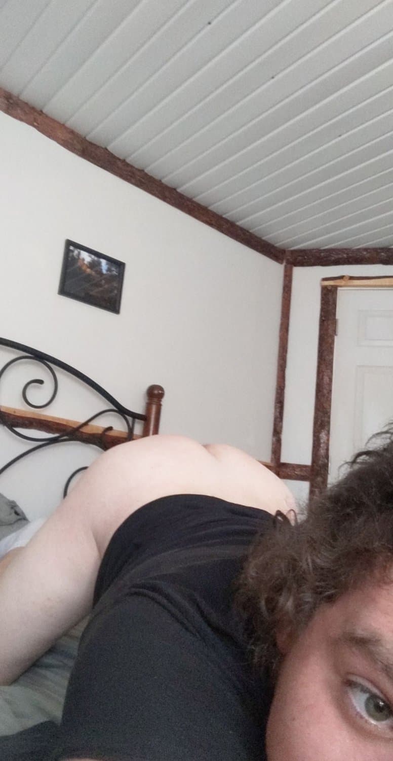 Chubby bottom slut luke Douglas snap mountainmxn