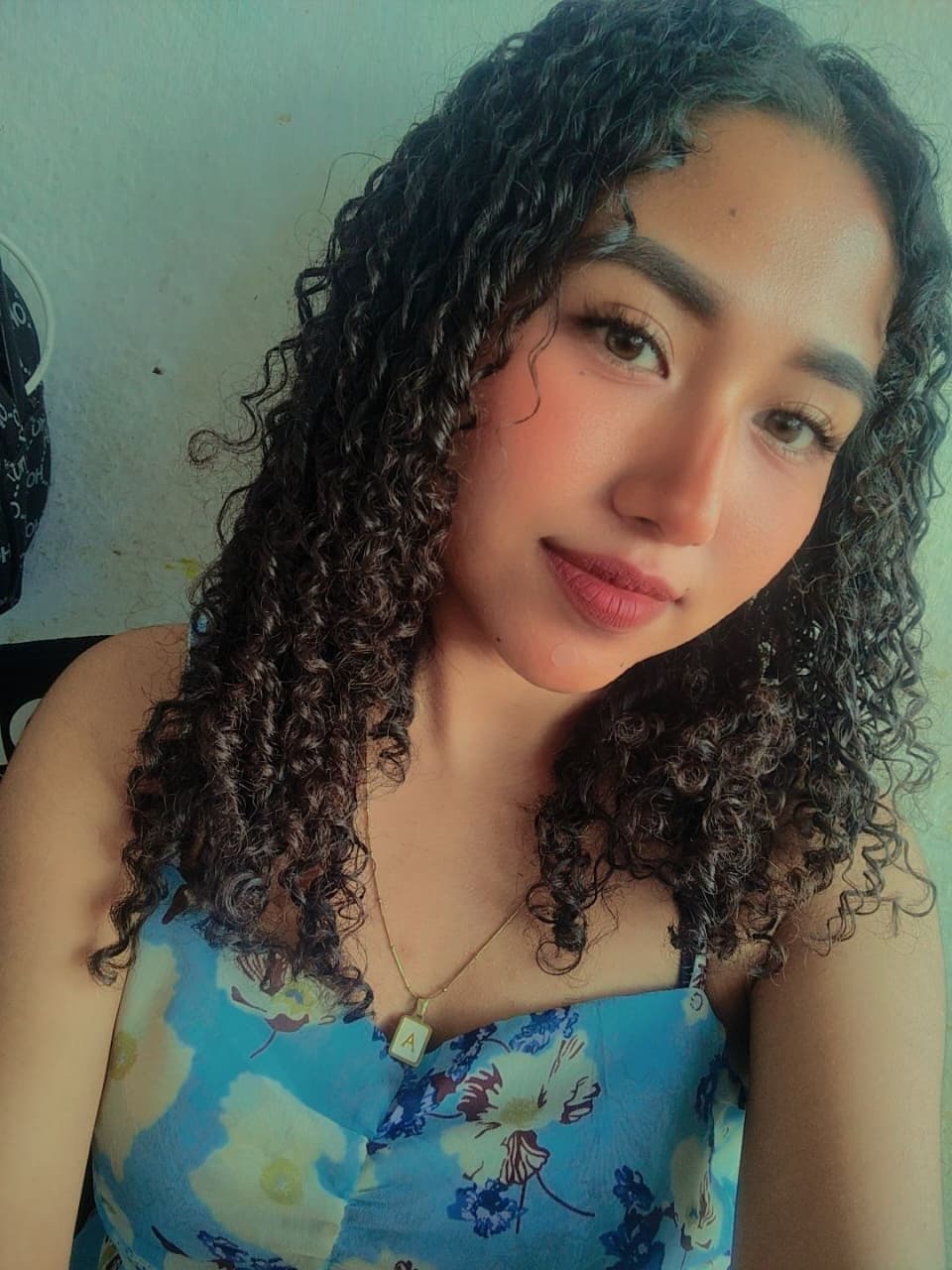 Putita morena culona filtrada y exhibida