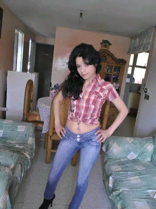 Vendedora mexicana sexi de Elektra