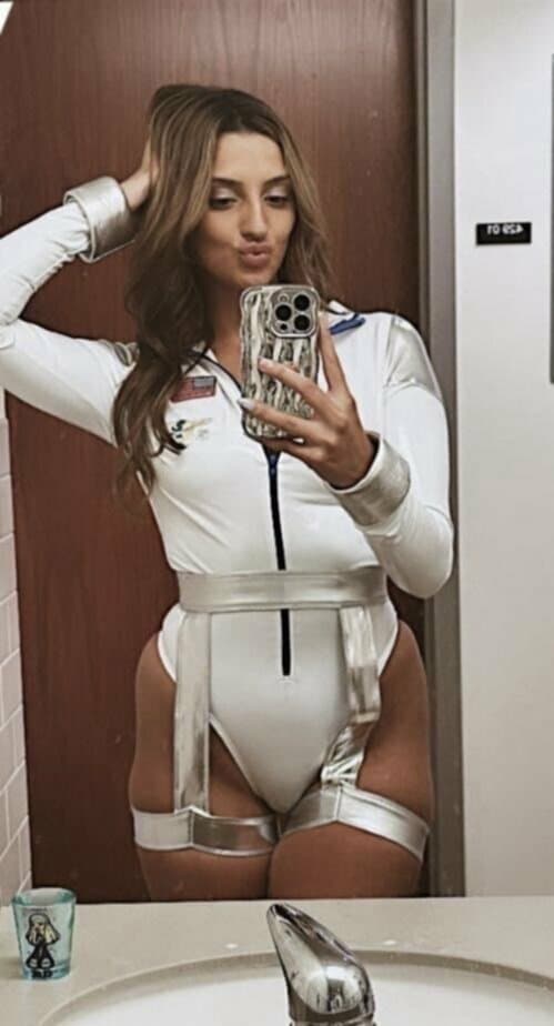 Chatpiç GF exposèd by cucķ