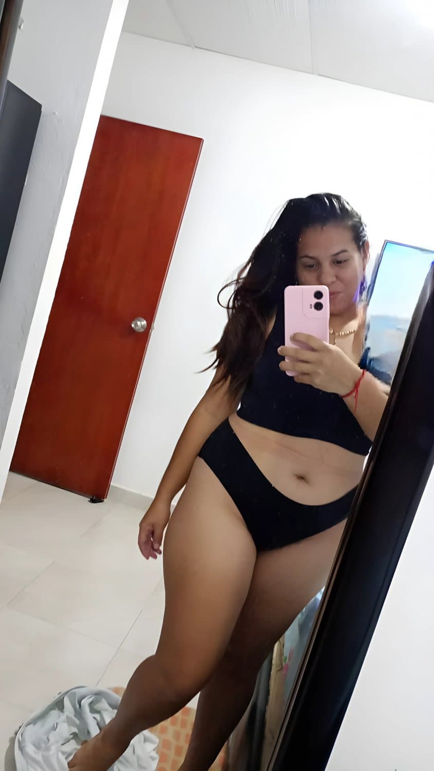 Click to view full size Mi puti esposa