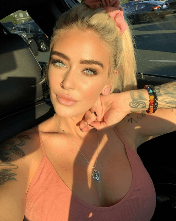 Click to view full size Ashley Wolf