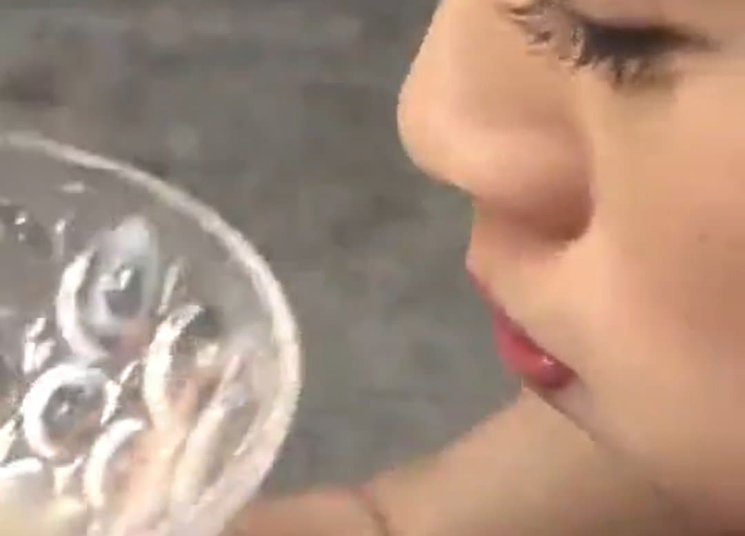 Click to view full size Amazing Super Bukkake Japanese Teen Proudly Drinks Cum From 157 Cum Donors in a Bowl