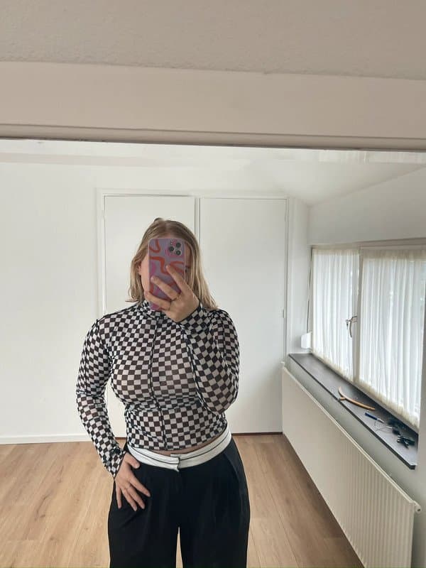 Click to view full size Who wanne wank with me to my cousin noa big juice boobs DM ME