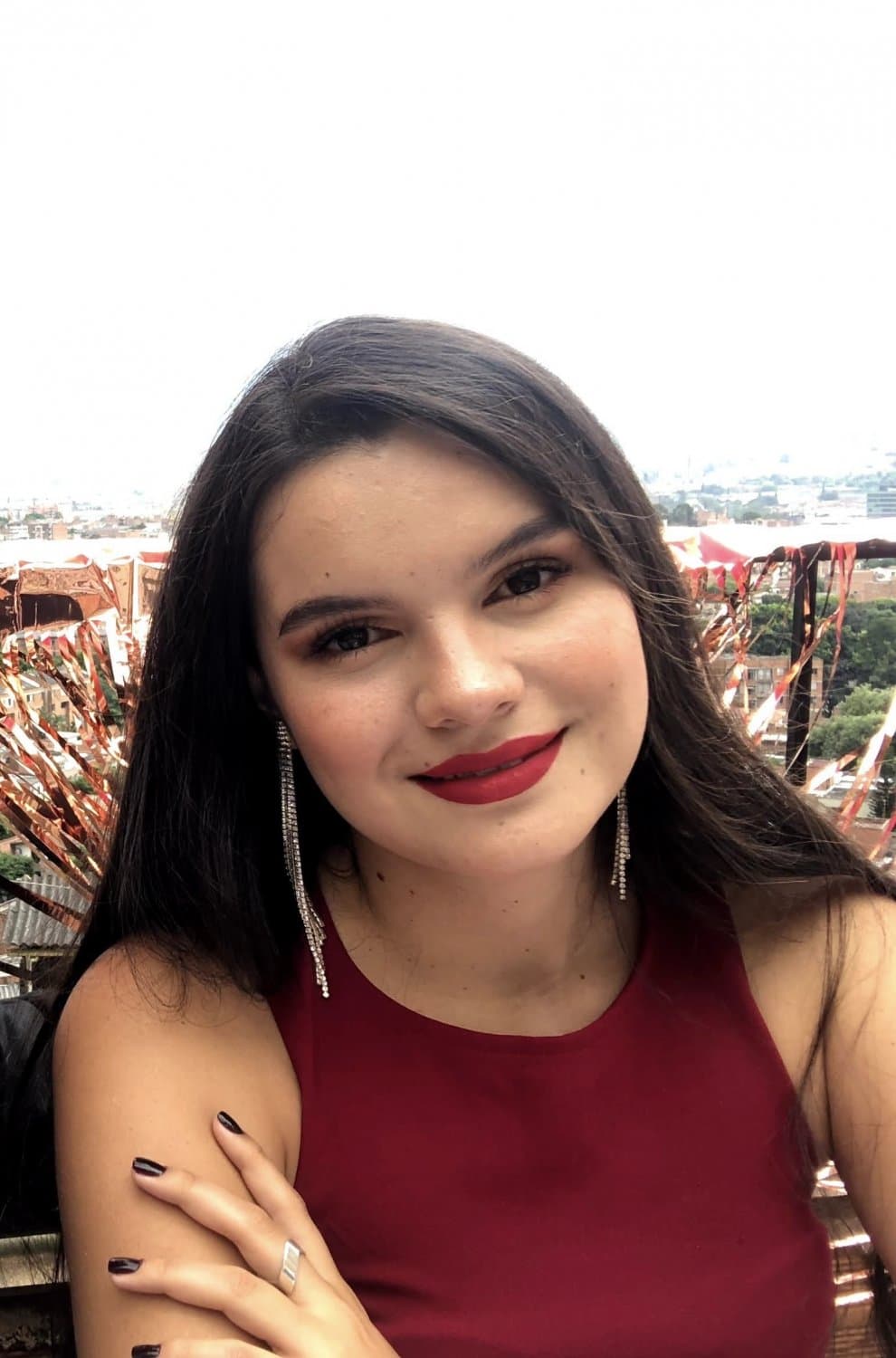 Luisa tiene el chocho peludo / Luisa has a hairy bush