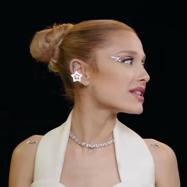 Ariana Grande’s face is the best porn ?