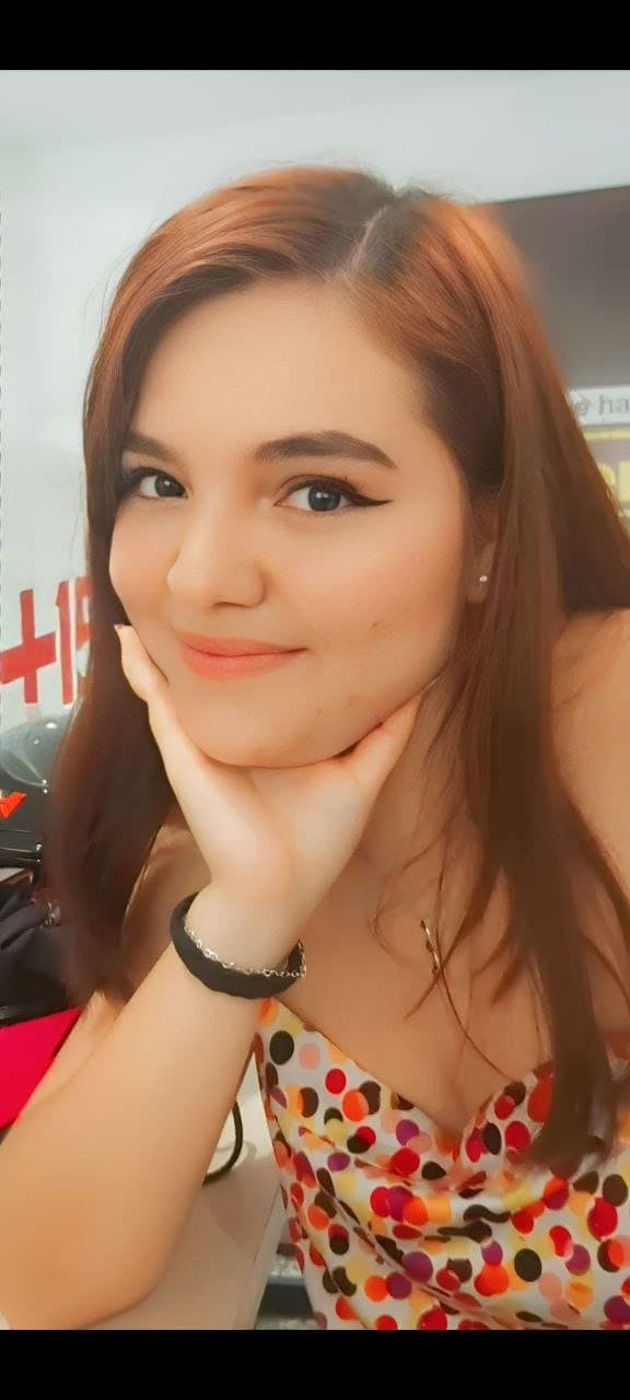 I am a virgin snowbunny, u want fuck me?