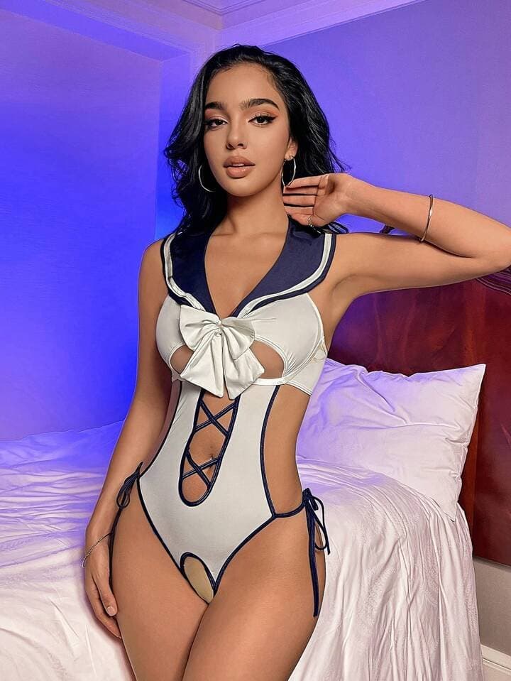 Turkish Slut Melis Kaplan Loves Posing For Cock