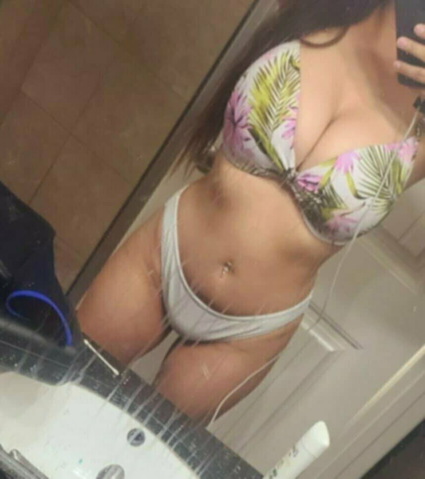 Sexy Show Off! Repost as needed!