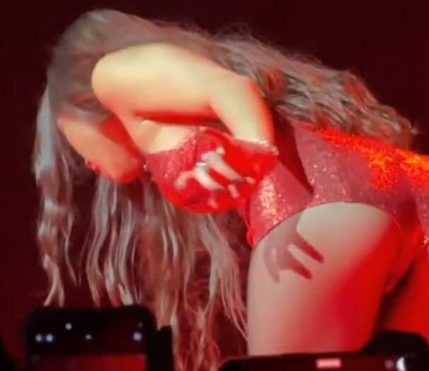 Click to view full size Olivia Rodrigo Is A Such Gorgeous Goddess That Knows How To Drain Me ??