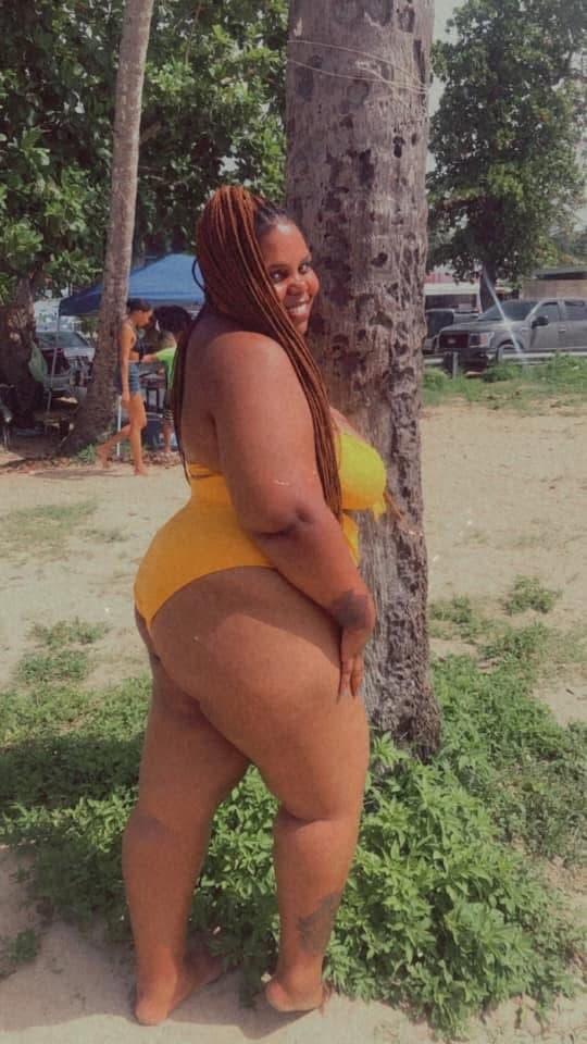 Click to view full size Dominican slut Myra ????? AMAZING BOOBS melons to die for ???