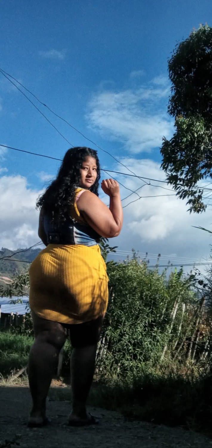 BIG OLE JUICY THICK FAT ASS BBW SSBBW LATINA EBONY