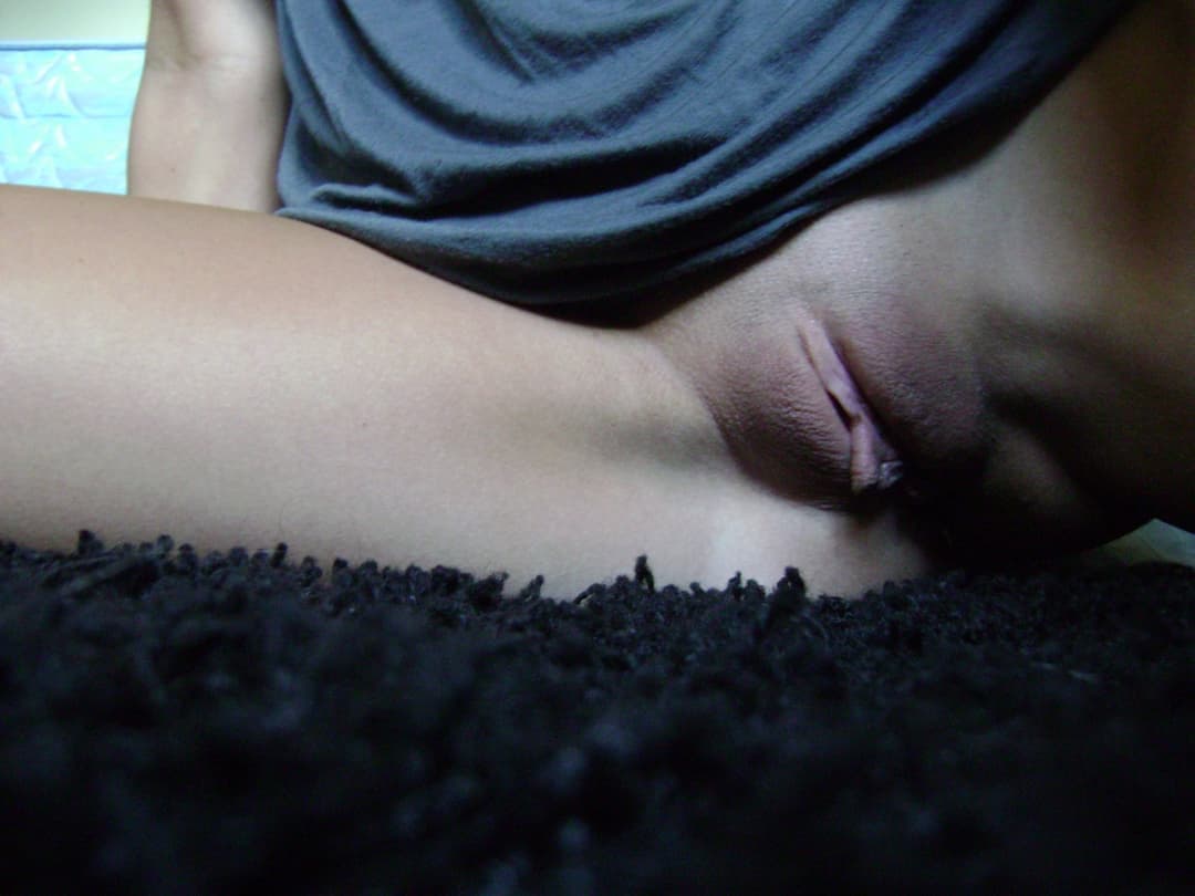 submitted small tit brunette