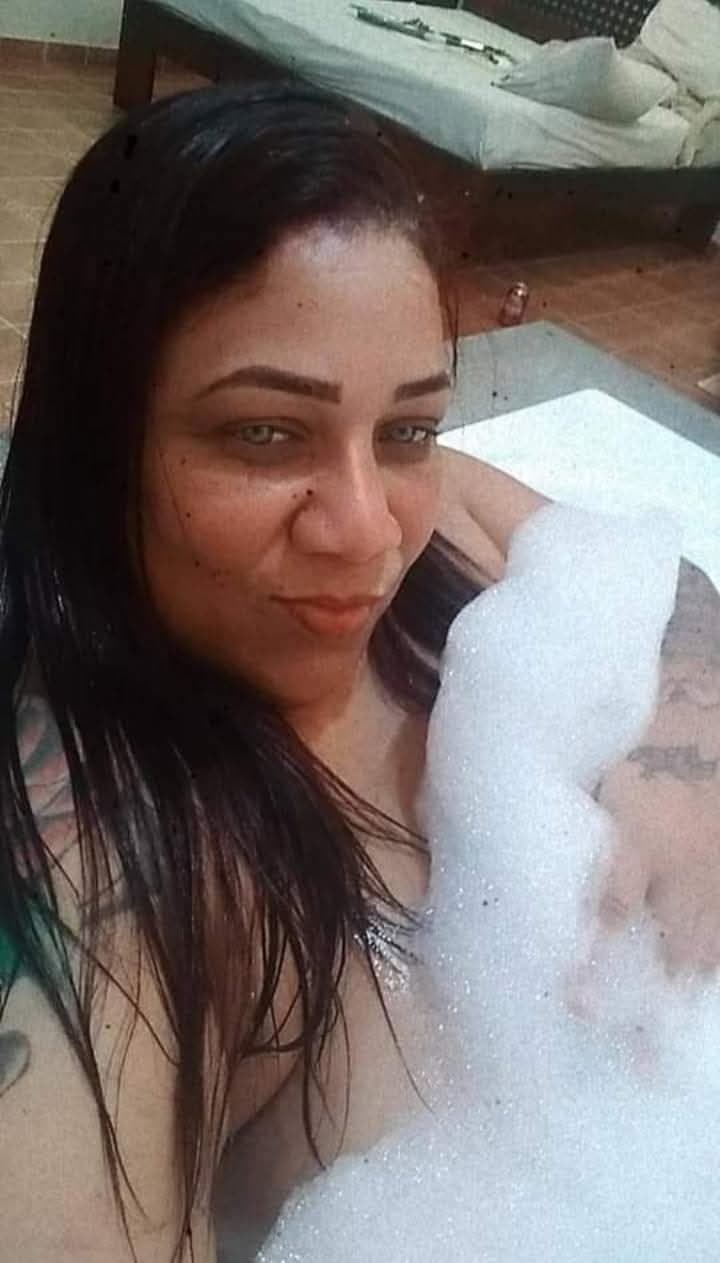 Pensa numa gordinha muito gostosa