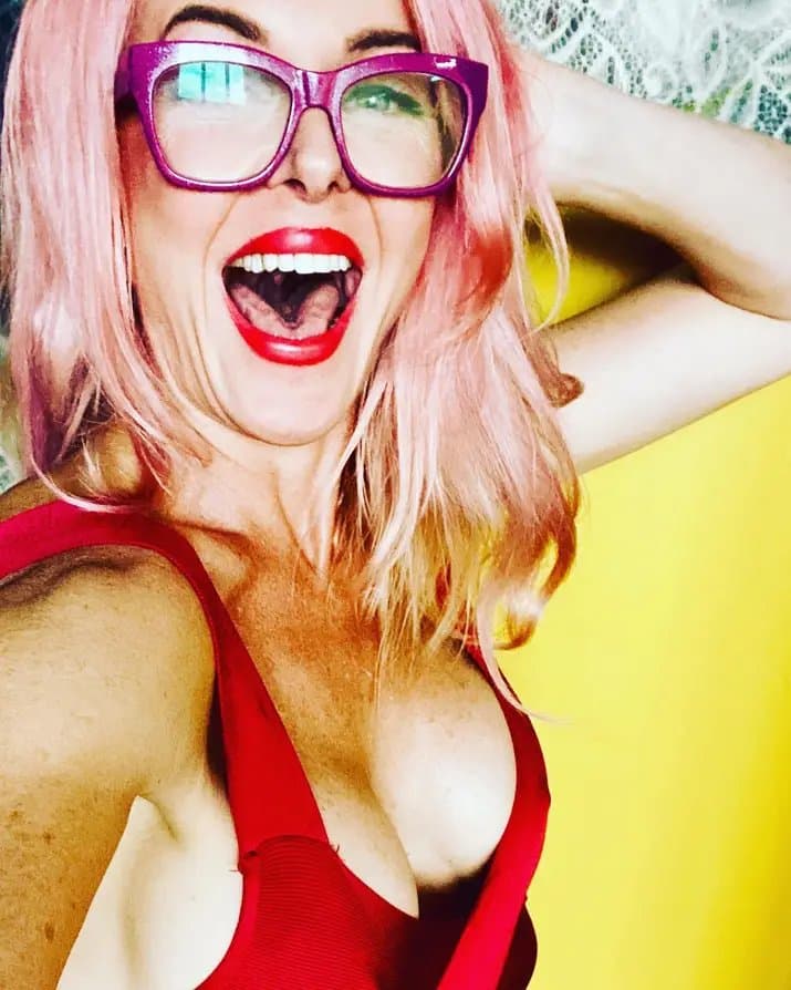 Desafio não goze nos peitos pt11 (storm large)