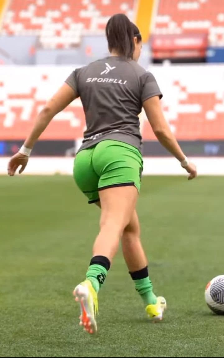 Norma Palafox liga mx femenil culona. big booty footballer soccer player. Culofox nalgonafox