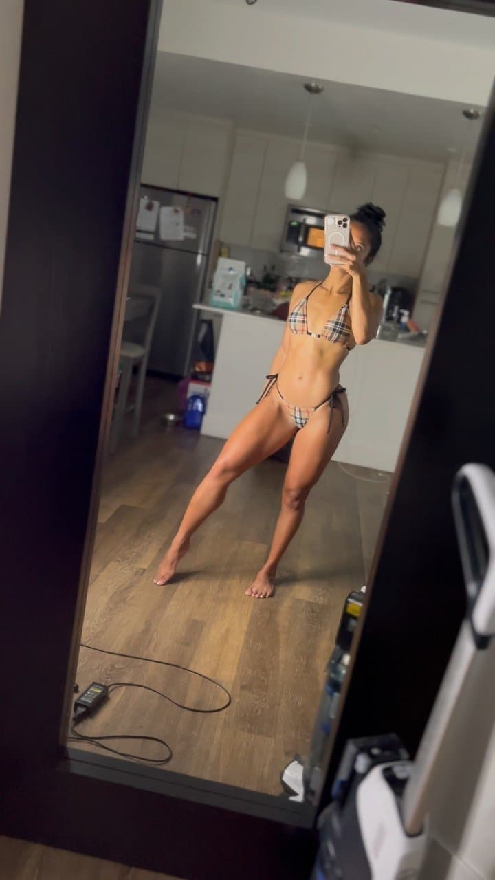 asian fitness model ass feet soles maria robles part two