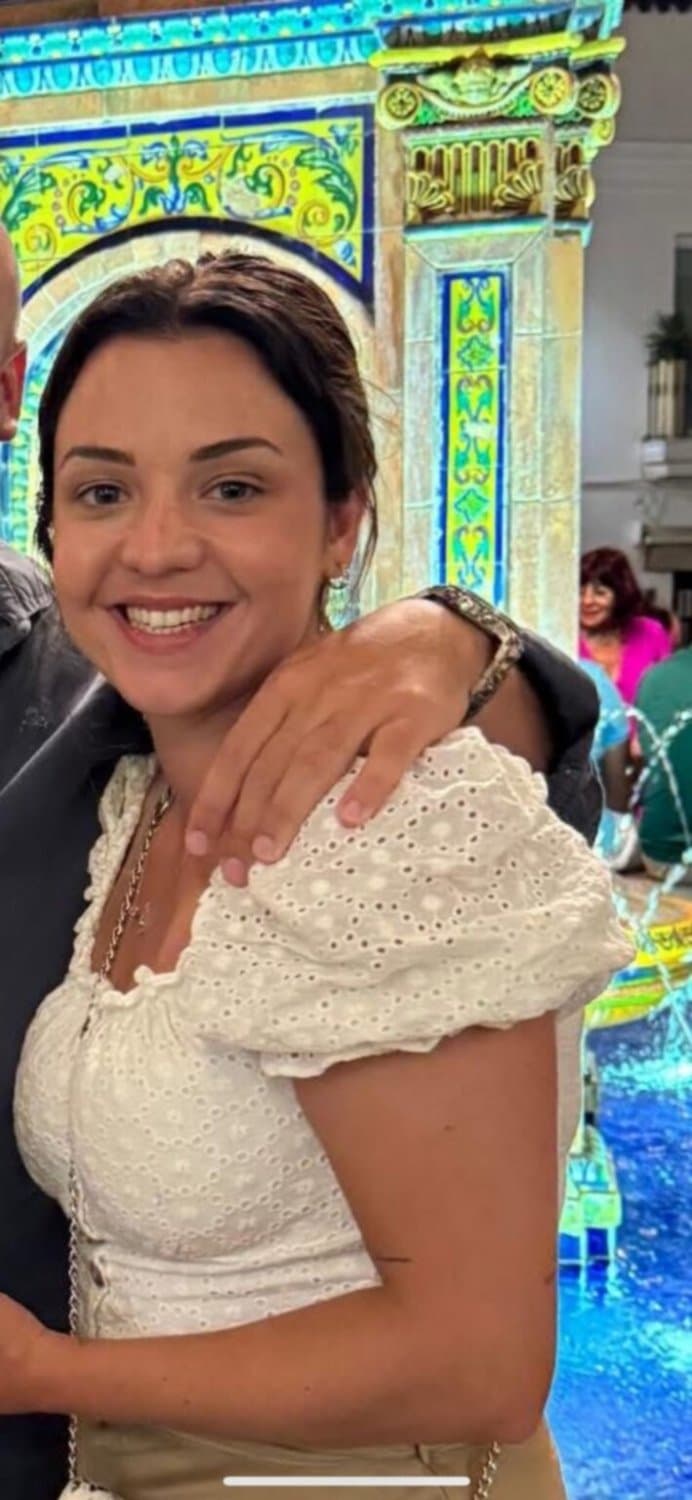 N4G0R3 - 33yo Slut Wife - Given Freely by her Hub