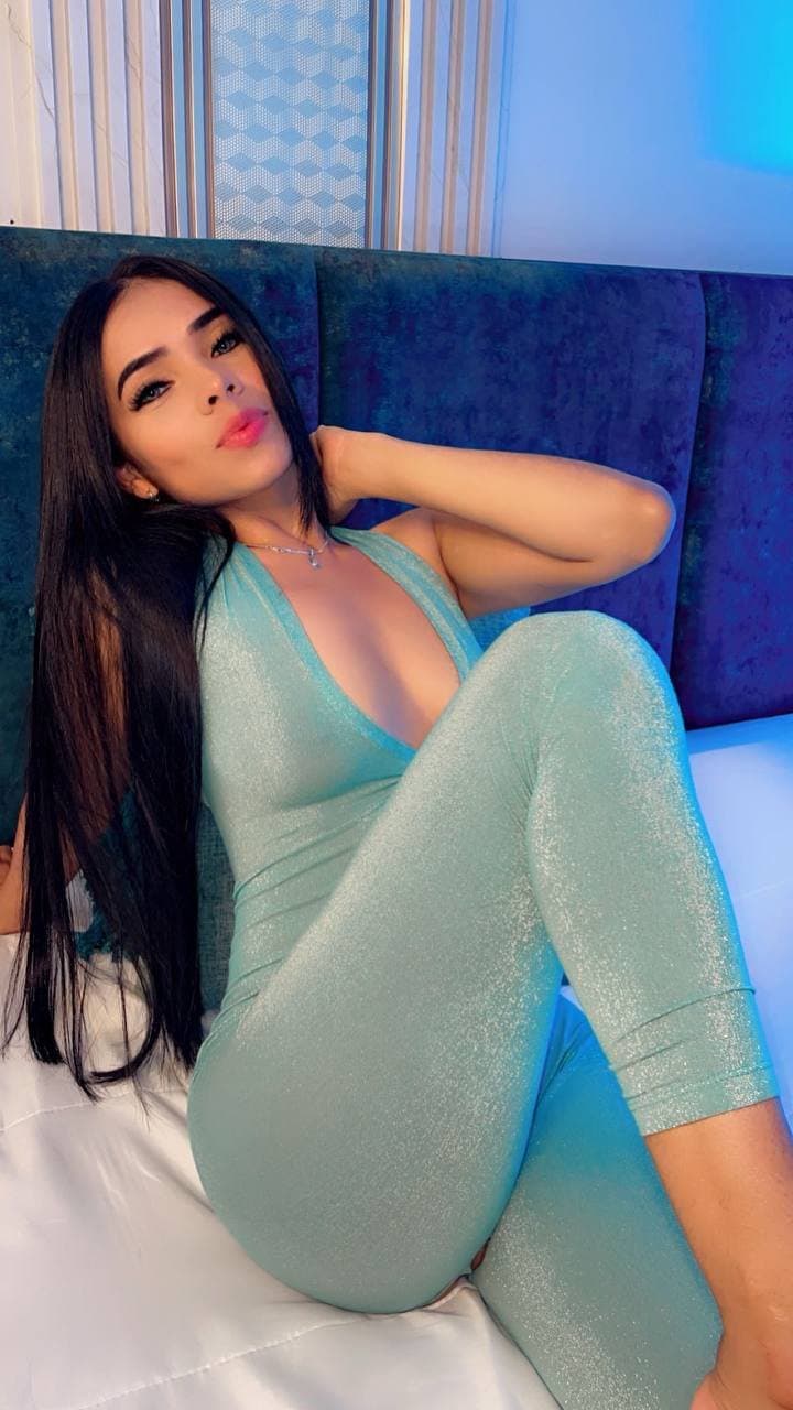 I want to feel you tear me apart while I moan your name nonstop.