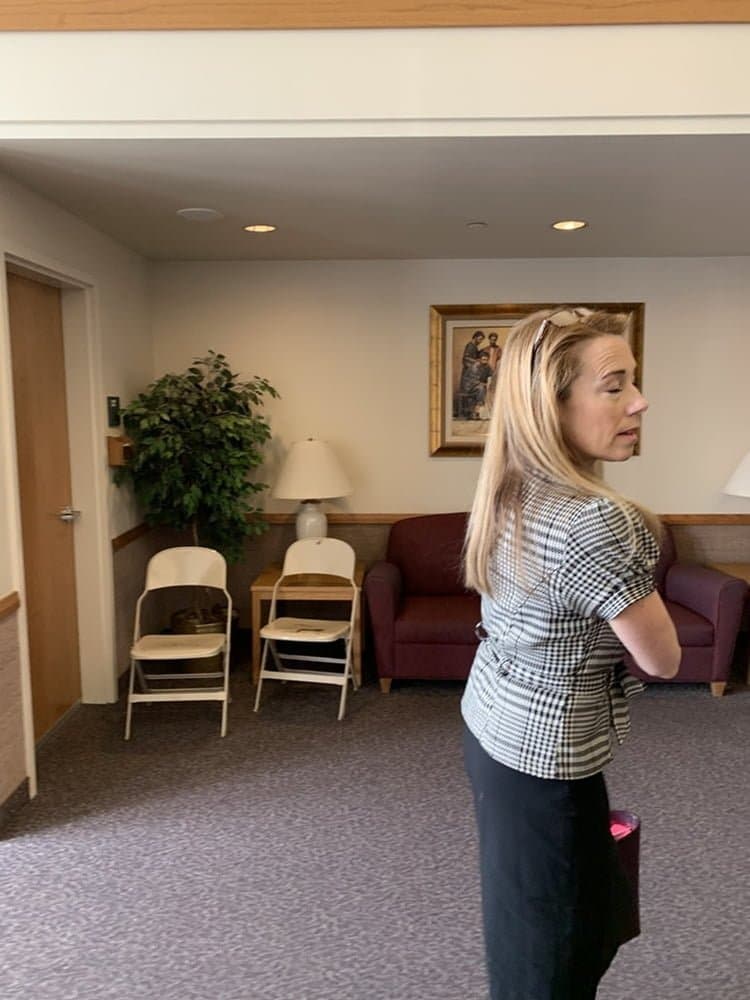 Slutty MILF Maria Opens Her Big Sloppy Cunt