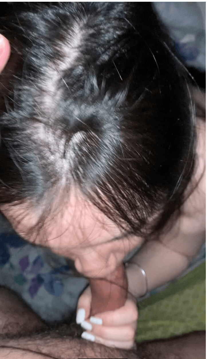 Asian bf lost bet and gave up his Asian college teen GFs nudes