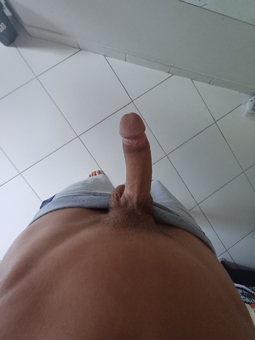 Nada pra fazer msm vai uma piKa ae?