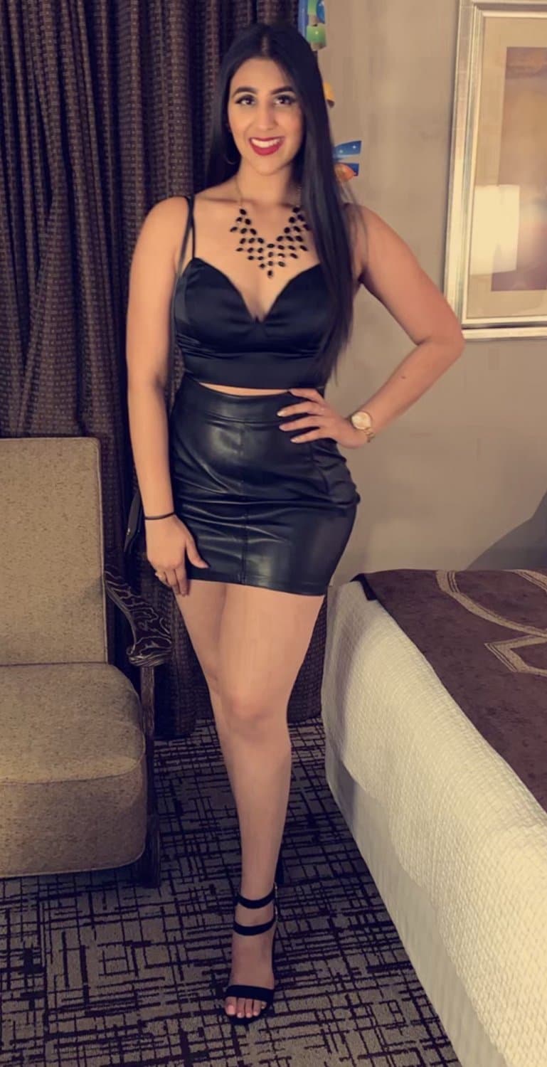 Fucked my best friends indian desi wife cheating while hes at work