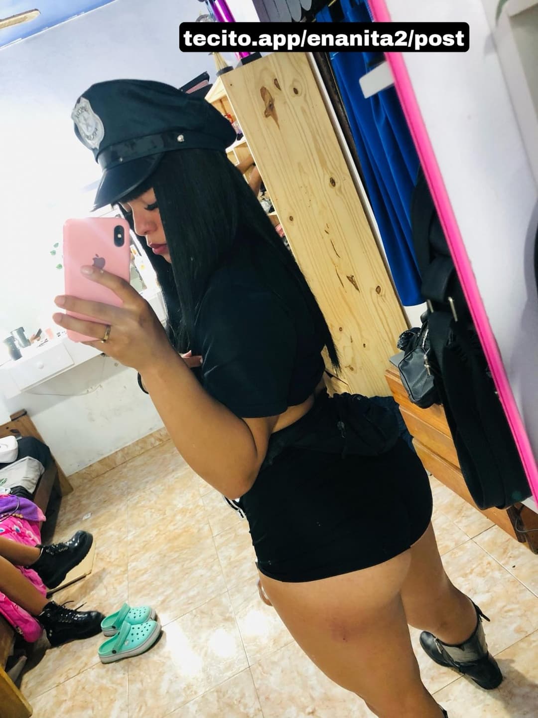 LATINA TEEN ARGENTINA CULONCITA ? Disfraz de Policía Riquísima puta