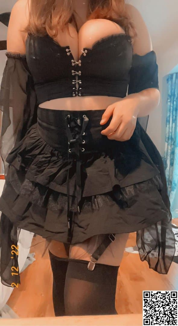 Kaylee - 23yo Big Tits (Non-nude)