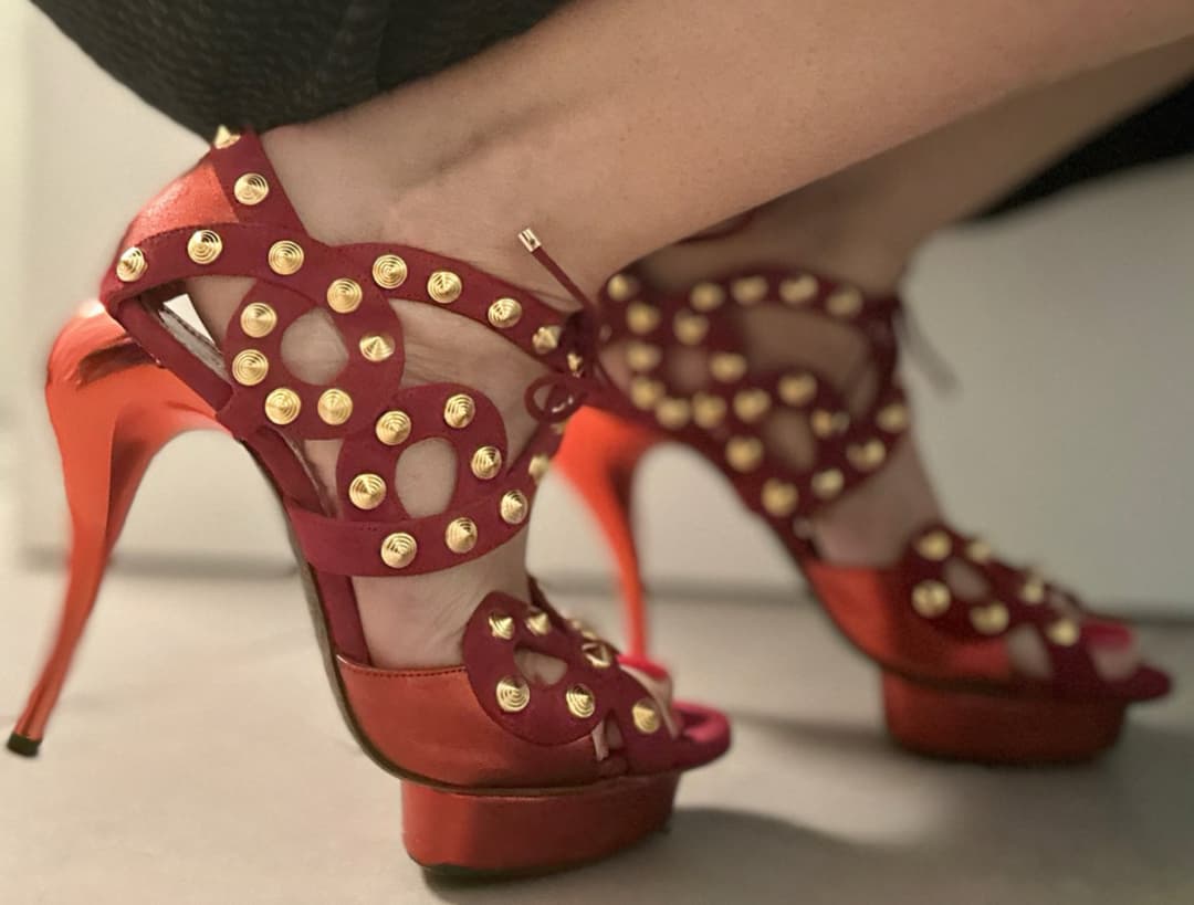 Red High Heels ? ?
