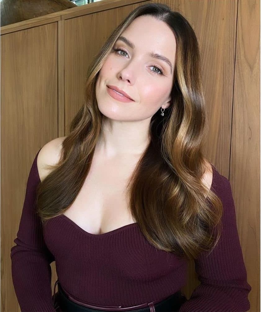 Sophia Bush is so Fucking Sexy what Great Banging Body! she makes for a Great Cum Target ??