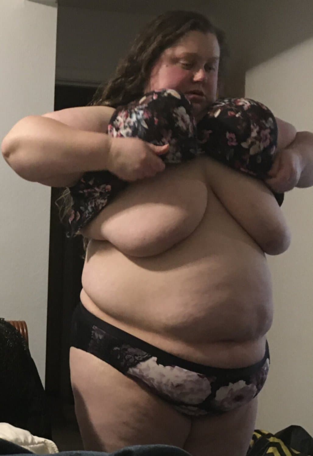 Random Mix (BBWs, obv, some SSBBW, some just a bit chubby... Is yours there? DM me for next time)