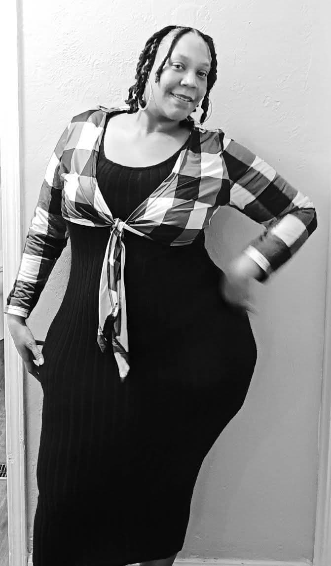 CURVY THICK EBONY MATURE