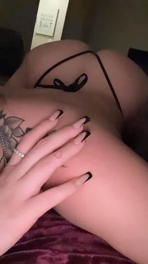 REAL sister bent over for her camera and spread her cheeks