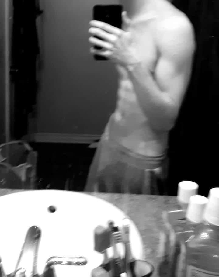 Add My snap @Devon-who if you wanna trade nudes