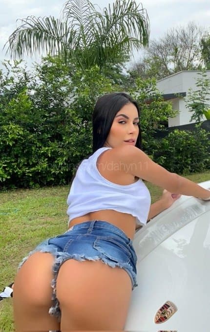 DahynOficial leaked brunnete