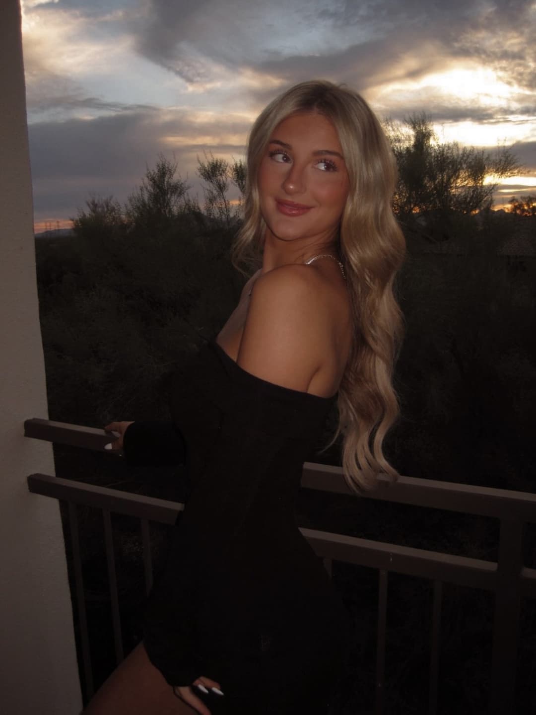 Sexy busty blonde teen Logan